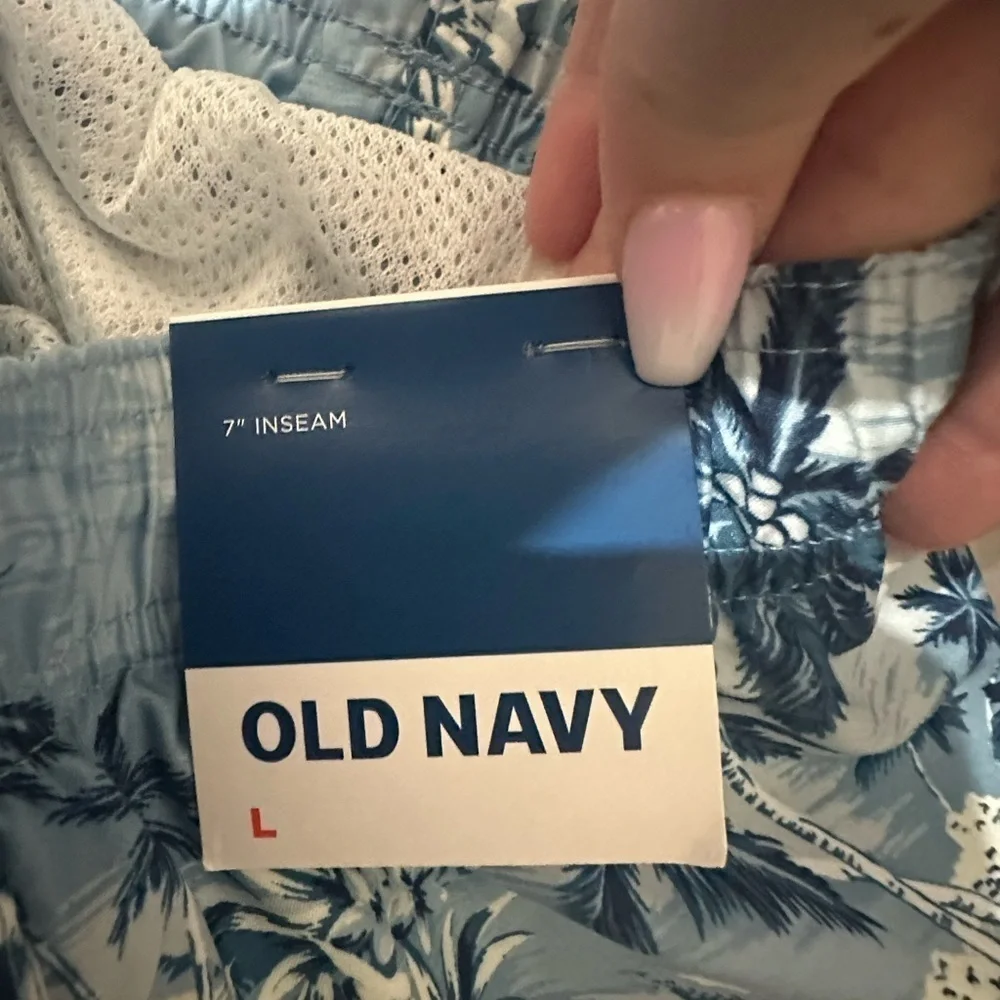 Old Navy Large Hawaiian Floral Blue Beach Swim Trunks